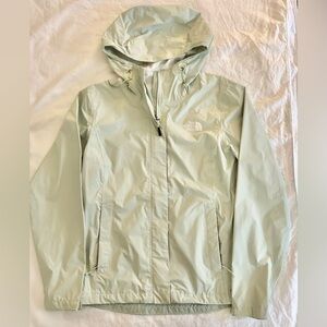 The North Face Women’s Venture 2 Jacket - Small - Light Green